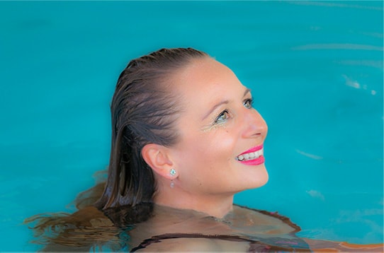swimming pool mermaid photo shoot